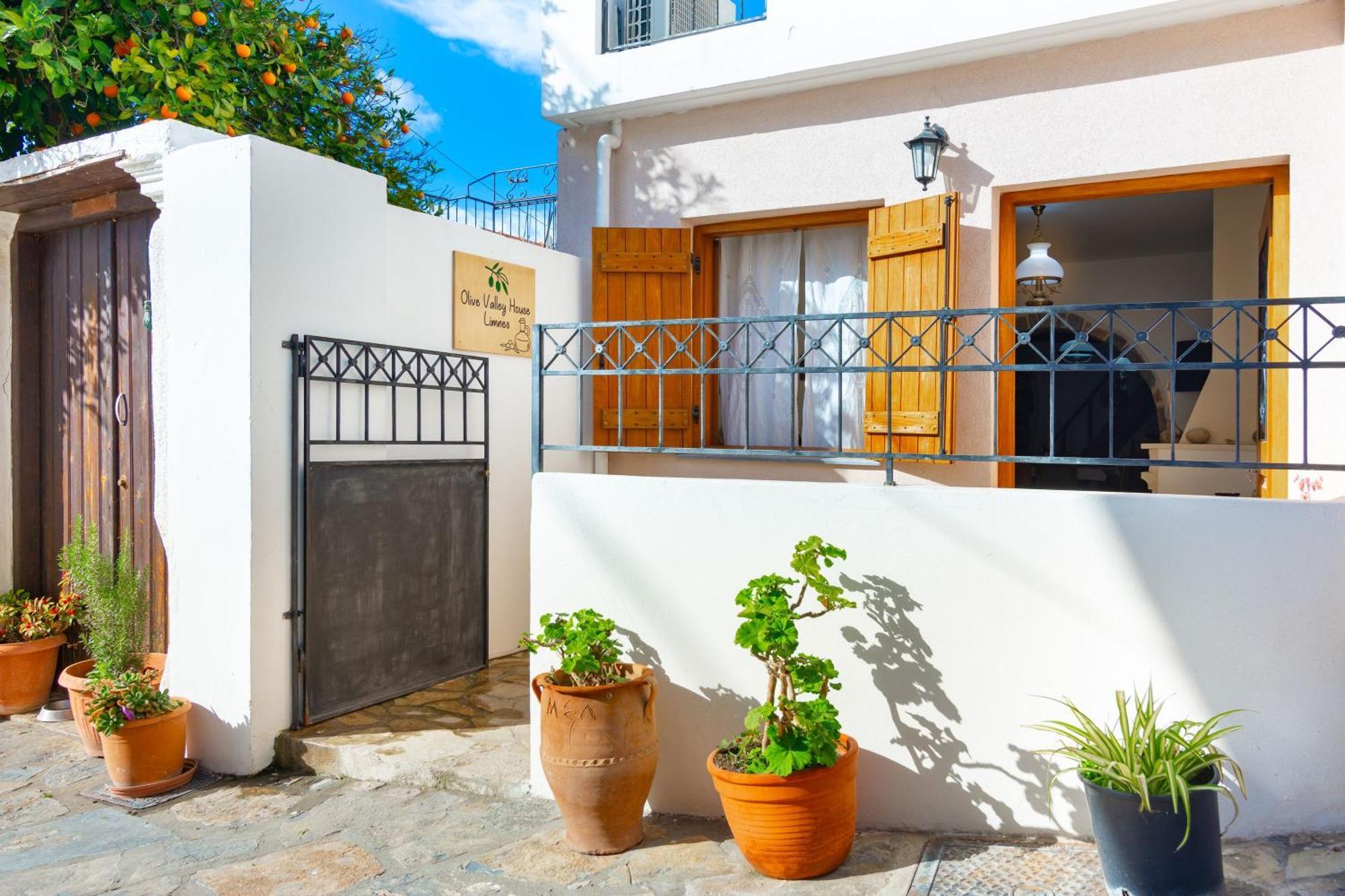 Olive Valley Traditional House Limnai Exterior foto